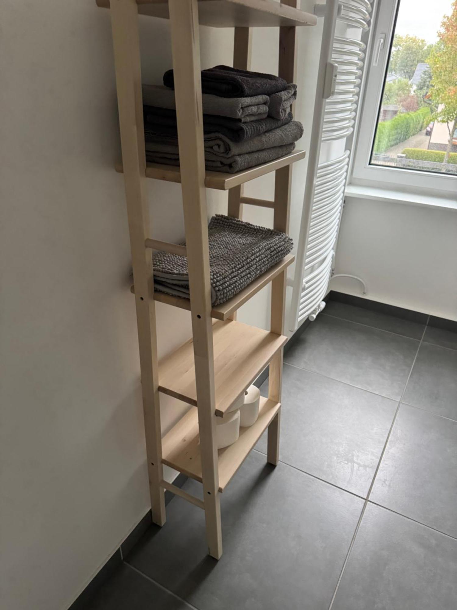 Fc-Apartmenthaus Falkensee Mit Grossem Garten Und Pkw Stellflaechen 外观 照片